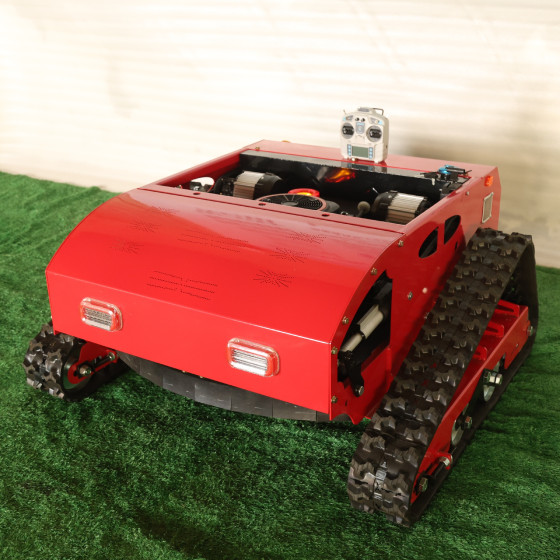 HZME ML452-80-1A Remote-Controlled Track Mower
